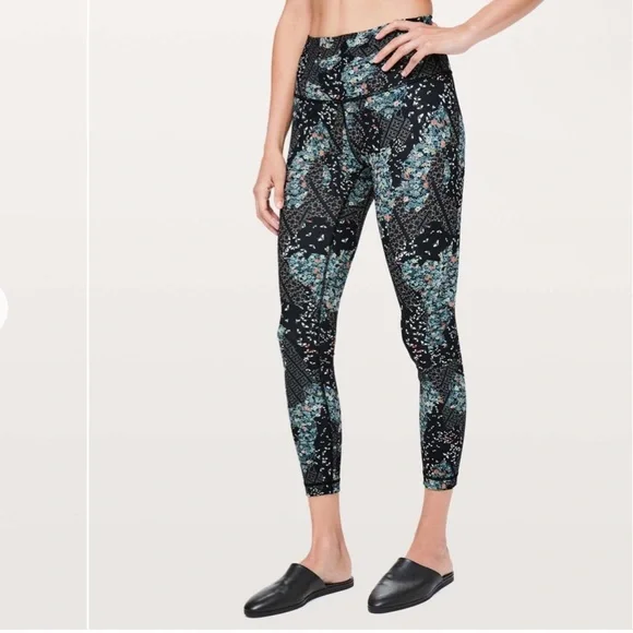 Lululemon Wunder Under Hi-Rise 7/8 Tight Sz 6 preloved activewear leggings - Picture 4 of 7